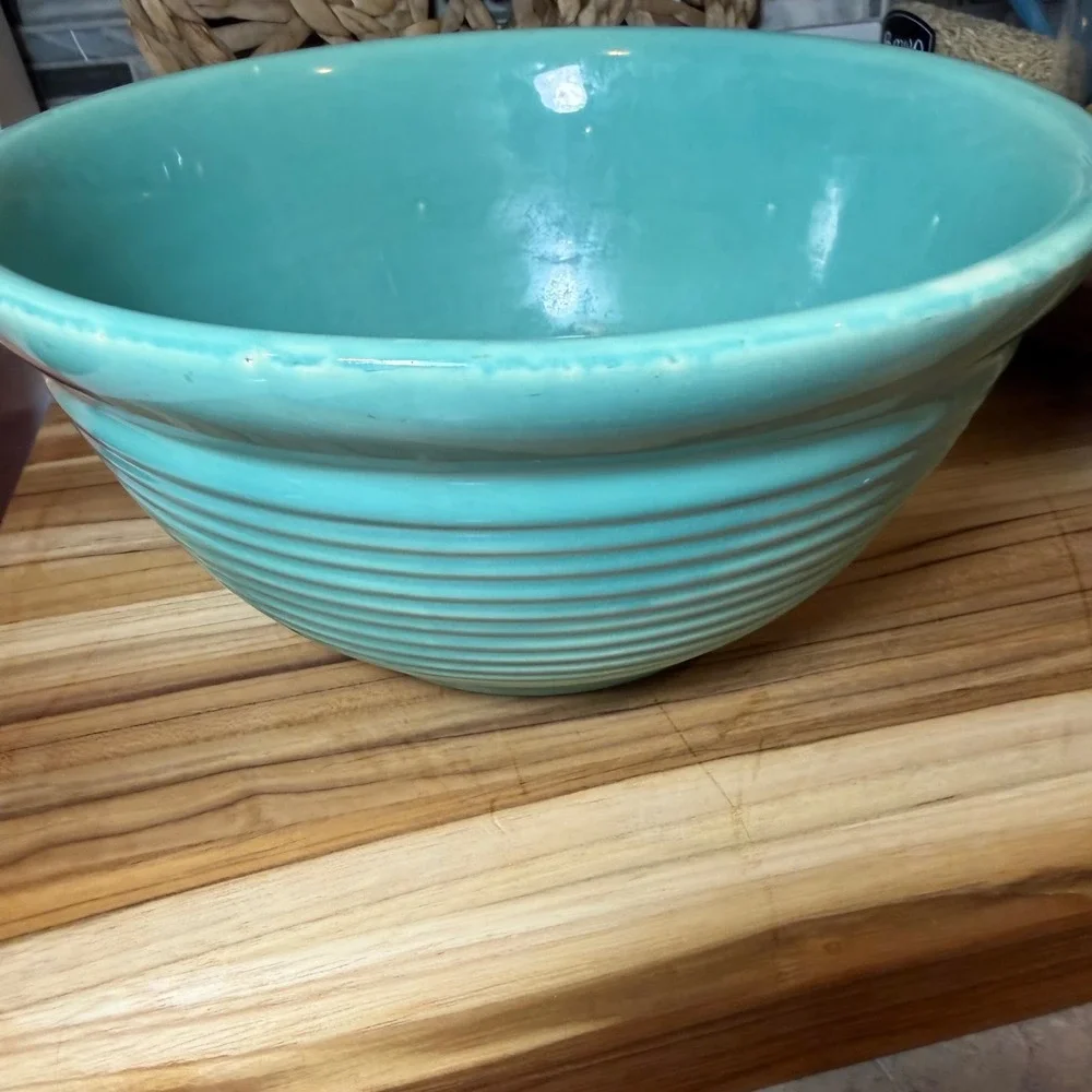 Vintage Aqua Turquoise Ribbed Pottery Mixing Bowl 10.5
